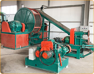 Waste tire to rubber powder machine